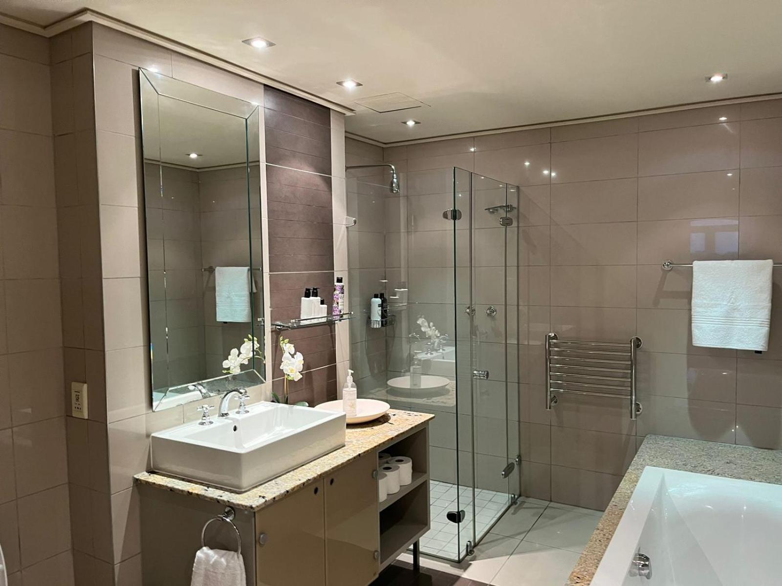 קייפטאון Cape Royale Luxury Suite מראה חיצוני תמונה